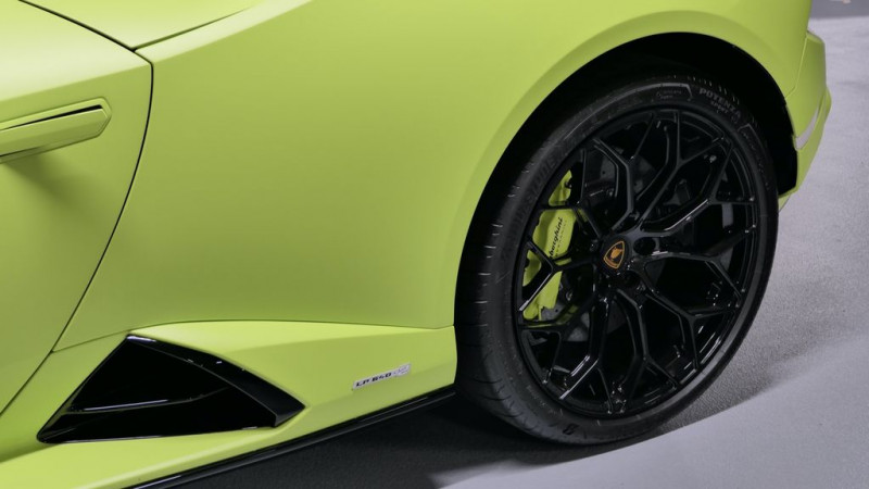 Lamborghini Huracan Tecnica 5.2 V10 640 RWD LDF7  occasion  Beaupuy - photo n5