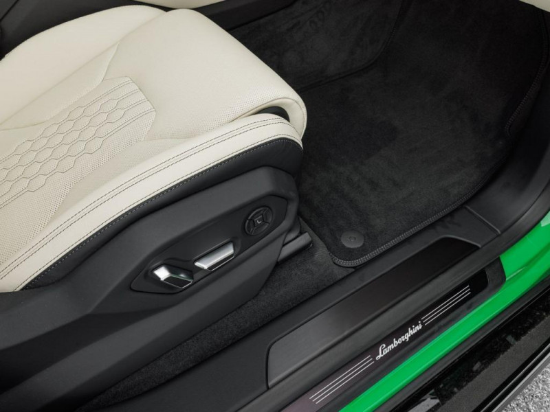 Lamborghini Urus 4.0 V8 666 ch BVA  occasion � L'Union - photo n�14