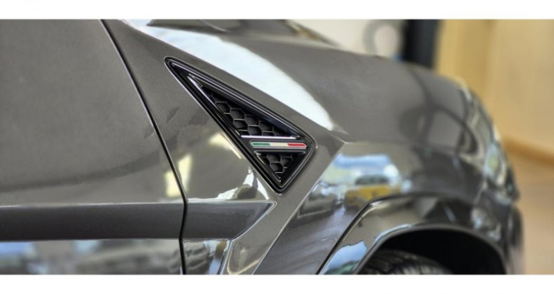 Lamborghini Urus 4.0i V8 Biturbo 650 / CARBONE / CUIR VINTAGE / JANTES 22 / H  occasion à SAINT LAURENT DU VAR - photo n°7