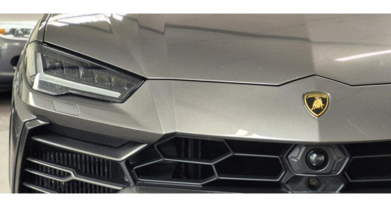 Lamborghini Urus 4.0i V8 Biturbo 650 / CARBONE / CUIR VINTAGE / JANTES 22 / H  occasion à SAINT LAURENT DU VAR - photo n°3