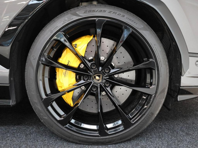 Lamborghini Urus S / AKRAPOVIC / PANO / B u0026 O / MASSAGE  occasion  L'Union - photo n7