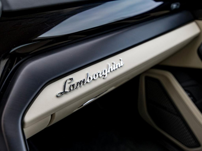 Lamborghini Urus S/Massage/Bu0026O/Ventilation/Panoramic/HUD  occasion  L'Union - photo n15