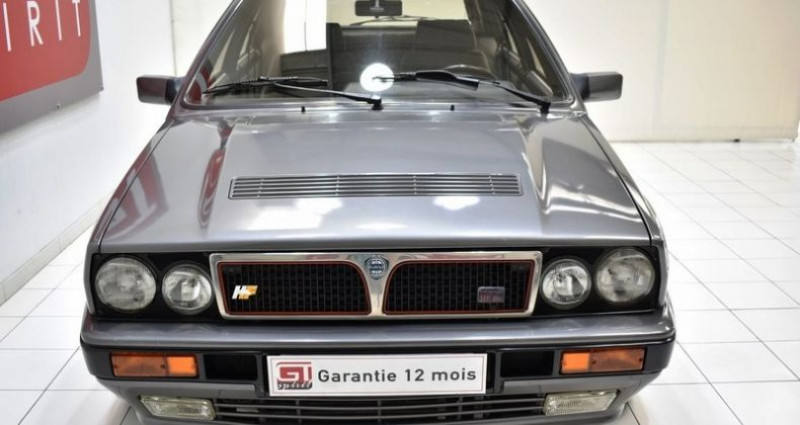Lancia Delta HF Intégrale 16V  occasion à La Boisse - photo n°4