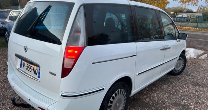 Lancia Phedra 3.0 V6 24V Auto Emblema 2004 - photo n°4 Lancia Phedra 3.0 V6 24V Auto Emblema  occasion à Uckange - photo n°4