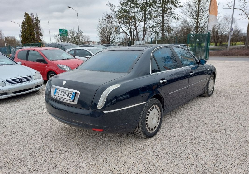 Lancia Thesis vendu  en l etat  occasion à Reims - photo n°3