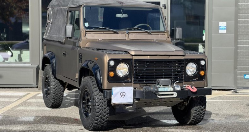 Land rover Defender 90 90 2.5 Td5 90 SOFT TOP Hawai 2001 - photo n°3 Land rover Defender 90 90 2.5 Td5 90 SOFT TOP Hawai  occasion à ANDREZIEUX-BOUTHEON - photo n°3
