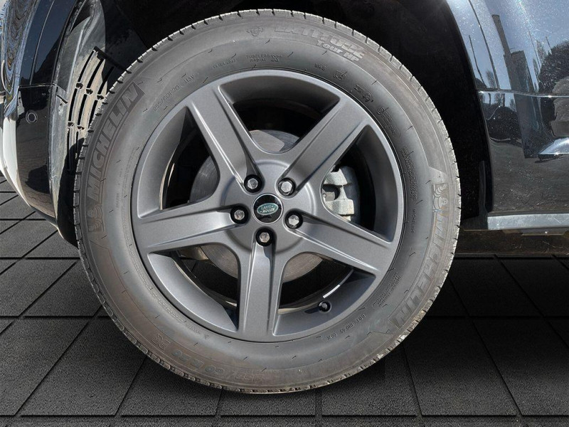 Land rover Defender 90 90 D200 BVA 2023 - photo n°9 Land rover Defender 90 90 D200 BVA  occasion à L'Union - photo n°9