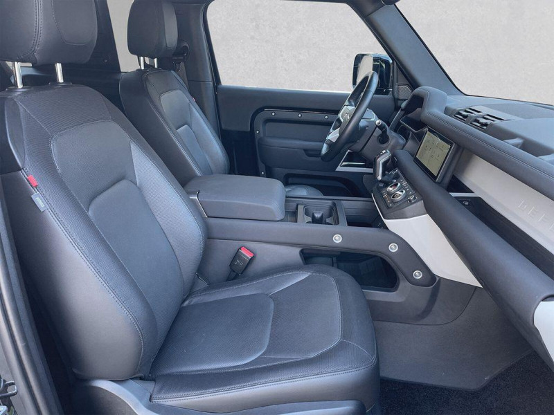 Land rover Defender 90 90 D200 BVA 2023 - photo n°3 Land rover Defender 90 90 D200 BVA  occasion à L'Union - photo n°3