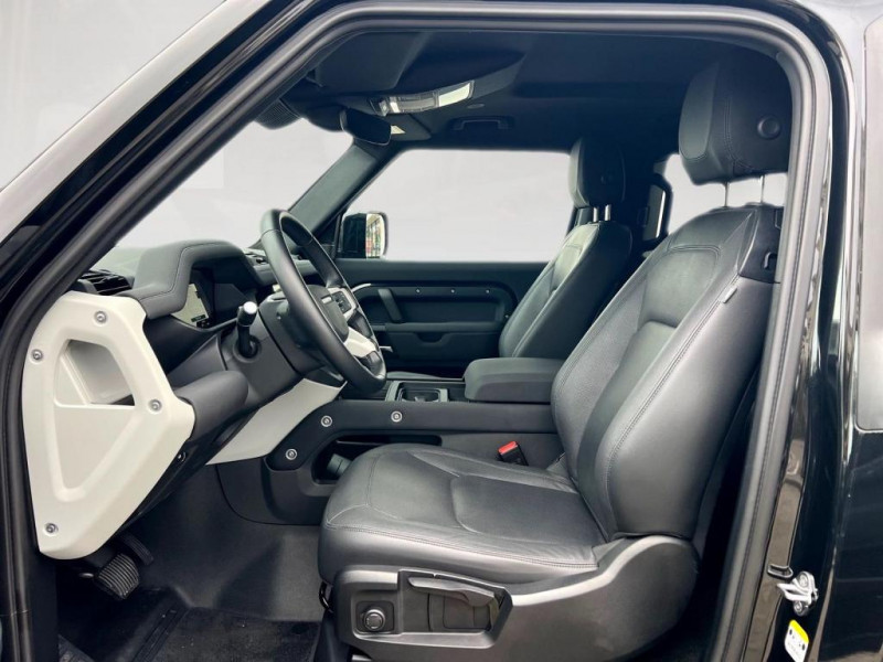 Land rover Defender 90 90 SE 3.0 Mild-Hybrid Bright Desgin P. 2023 - photo n°10 Land rover Defender 90 90 SE 3.0 Mild-Hybrid Bright Desgin P.  occasion à L'Union - photo n°10