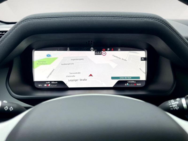 Land rover Defender 90 90 SE 3.0 Mild-Hybrid Bright Desgin P. 2023 - photo n°13 Land rover Defender 90 90 SE 3.0 Mild-Hybrid Bright Desgin P.  occasion à L'Union - photo n°13