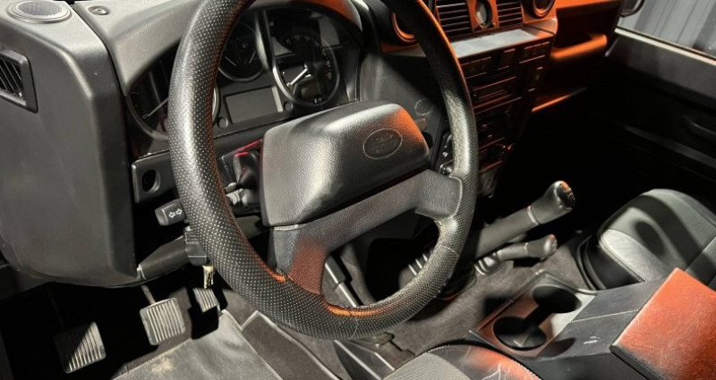 Land rover Defender 90 II SW 90 2.4 TD SE 2007 - photo n°6 Land rover Defender 90 II SW 90 2.4 TD SE  occasion à ANSE - photo n°6