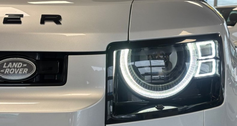 Land rover Defender 90 III 90 3.0 D200 4X4 HARDTOP BVA 2023 - photo n°4 Land rover Defender 90 III 90 3.0 D200 4X4 HARDTOP BVA  occasion à ORCHAMPS VENNES - photo n°4