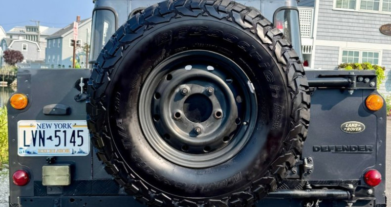 Land rover Defender  1993 - photo n°4 Land rover Defender   occasion à LYON - photo n°4