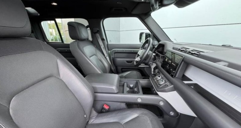 Land rover Defender 110 2.0 P400e X-Dynamic HSE 2024 - photo n°3 Land rover Defender 110 2.0 P400e X-Dynamic HSE  occasion à LE CANNET - photo n°3