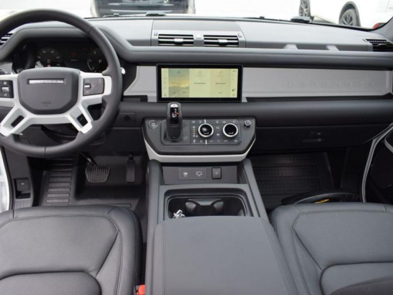 Land rover Defender 110 3.0D I6 200 CV AWD Auto 2025 - photo n°11 Land rover Defender 110 3.0D I6 200 CV AWD Auto  occasion à L'Union - photo n°11