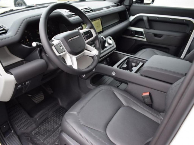 Land rover Defender 110 3.0D I6 200 CV AWD Auto 2025 - photo n°12 Land rover Defender 110 3.0D I6 200 CV AWD Auto  occasion à L'Union - photo n°12