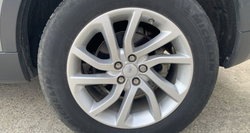 Land rover Discovery Sport 2.0 TD4 150CH AWD SE BVA MARK II 2017 - photo n°6 Land rover Discovery Sport 2.0 TD4 150CH AWD SE BVA MARK II  occasion à FUVEAU - photo n°6