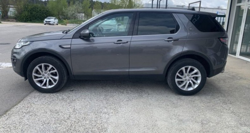 Land rover Discovery Sport 2.0 TD4 150CH AWD SE BVA MARK II 2017 - photo n°5 Land rover Discovery Sport 2.0 TD4 150CH AWD SE BVA MARK II  occasion à FUVEAU - photo n°5