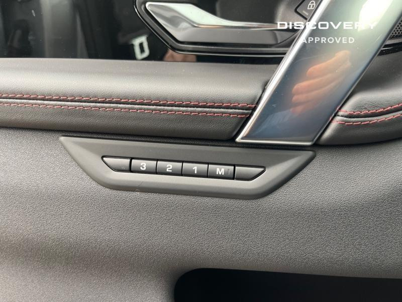 Land rover Discovery Sport D200 R-Dynamic HSE AWD BVA  occasion � Barberey-Saint-Sulpice - photo n�17