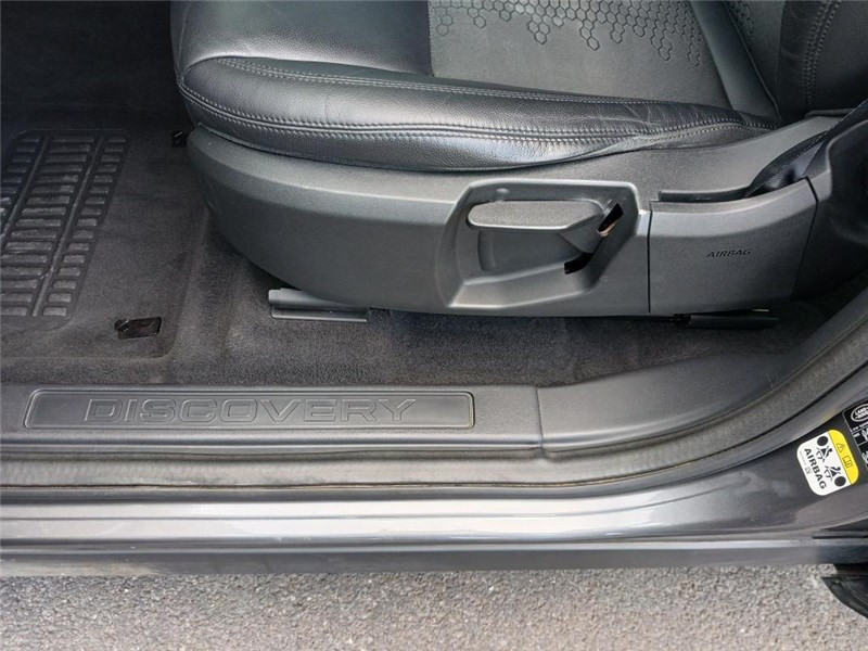 Land rover Discovery Sport MARK III TD4 150CH BVA SE  occasion  PERPIGNAN - photo n11