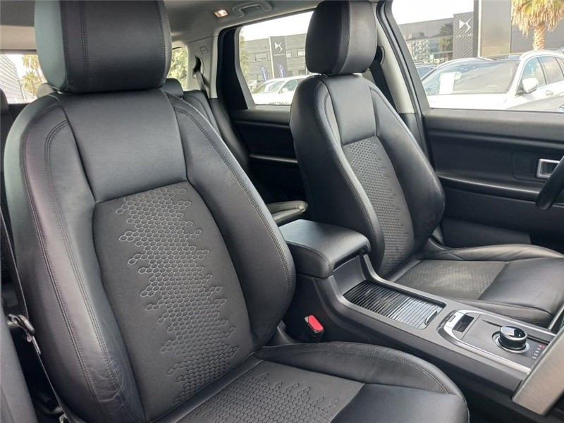 Land rover Discovery Sport MARK III TD4 150CH BVA SE  occasion  PERPIGNAN - photo n13