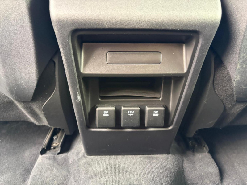 Land rover Discovery Sport Mark III TD4 180ch BVA HSE  occasion � Le Born - photo n�5