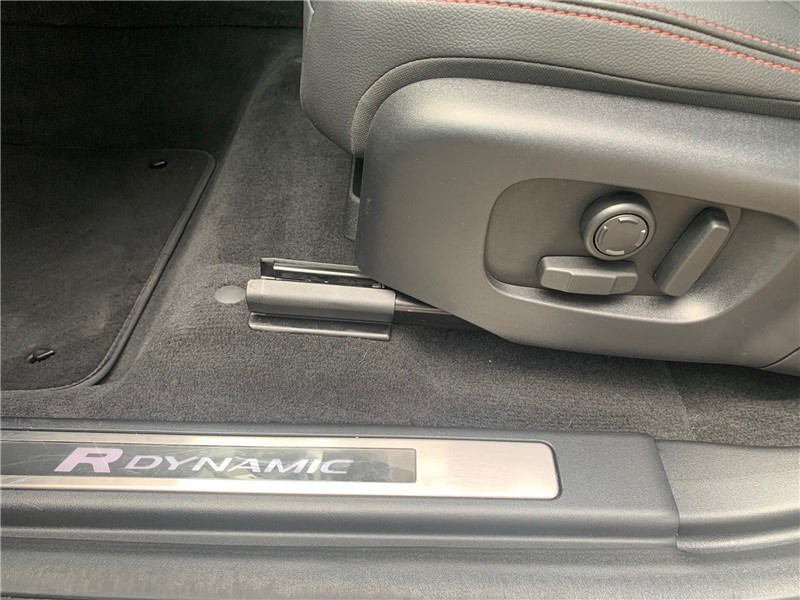 Land rover Discovery Sport MARK VII P200 FLEXFUEL MHEV AWD BVA R-Dynamic SE  occasion  LABEGE CEDEX - photo n19