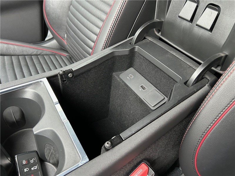 Land rover Discovery Sport MARK VII P300E PHEV AWD BVA R-Dynamic S  occasion � Muret - photo n�19