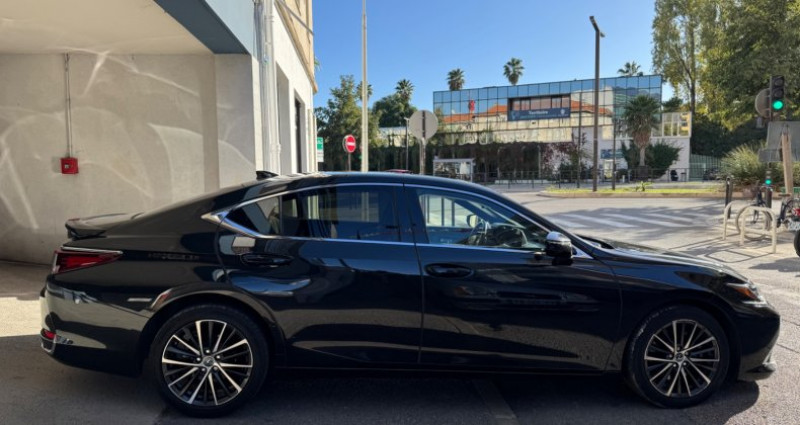 Lexus ES 300h 2.5l 218 CV BVA Luxe 2023 - photo n°4 Lexus ES 300h 2.5l 218 CV BVA Luxe  occasion à NICE - photo n°4