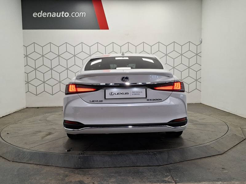 Lexus ES 300h Business Plus + Stage Hybrid Academy  occasion � Toulouse - photo n�4