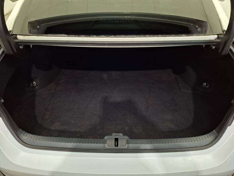 Lexus ES 300h Business Plus + Stage Hybrid Academy  occasion � Toulouse - photo n�17