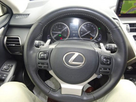 Lexus NX 300h 2WD  occasion  Beaupuy - photo n5