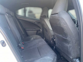 Lexus UX 250h 2WD  occasion  Beaupuy - photo n7