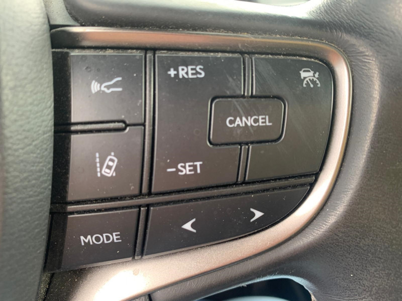 Lexus UX 250H 4WD LUXE MY19 2019 - photo n°9 Lexus UX 250H 4WD LUXE MY19  occasion à Albi - photo n°9