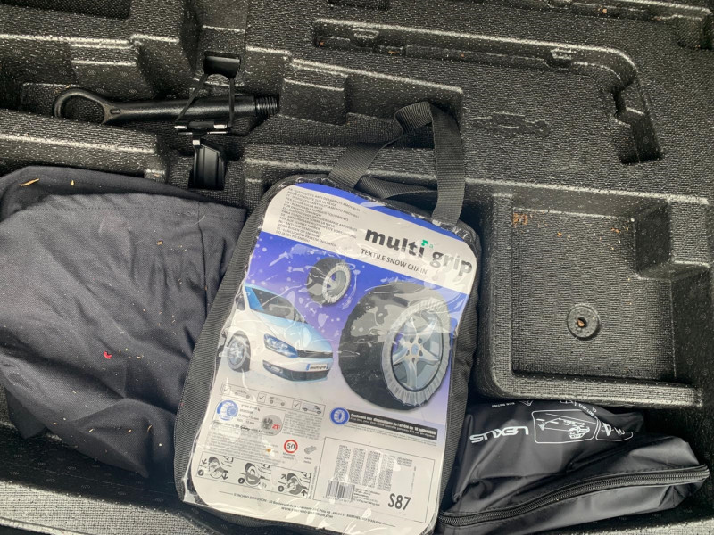 Lexus UX 250H 4WD LUXE MY19 2019 - photo n°13 Lexus UX 250H 4WD LUXE MY19  occasion à Albi - photo n°13