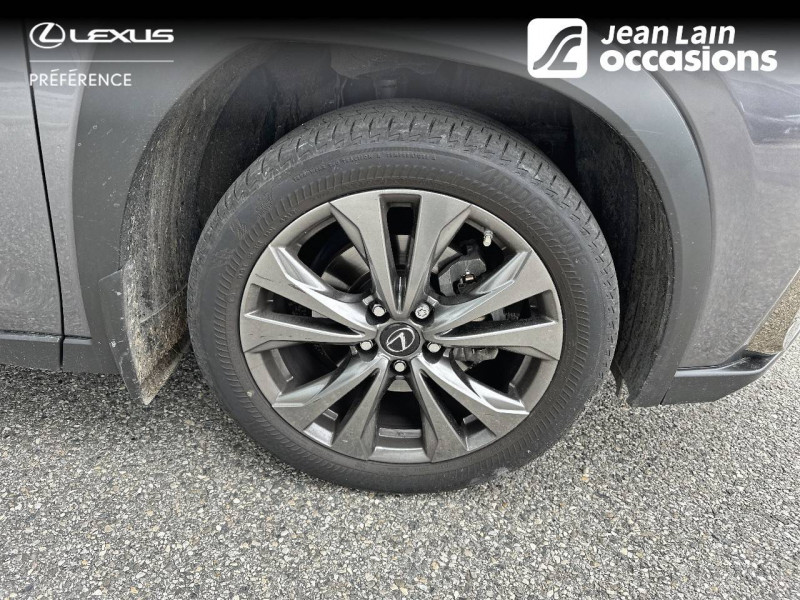 Lexus UX UX 250h 4WD F SPORT Executive 5p  occasion à Seyssinet-Pariset - photo n°9