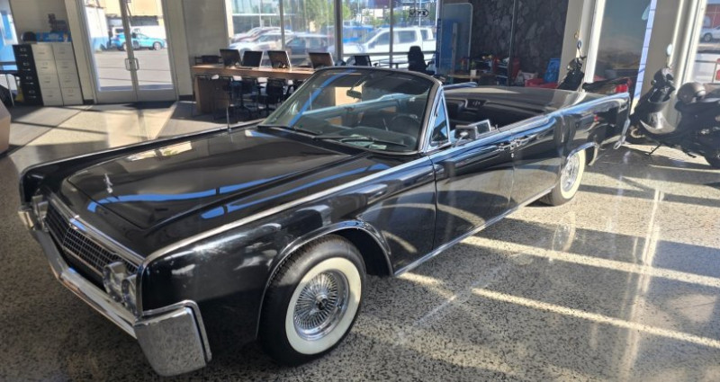 Lincoln Continental  1963 - photo n°2 Lincoln Continental   occasion à LYON - photo n°2