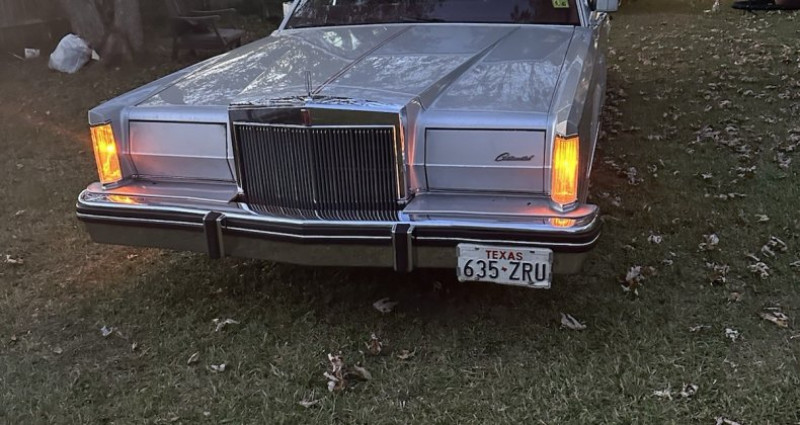 Lincoln Continental  1983 - photo n°2 Lincoln Continental   occasion à LYON - photo n°2