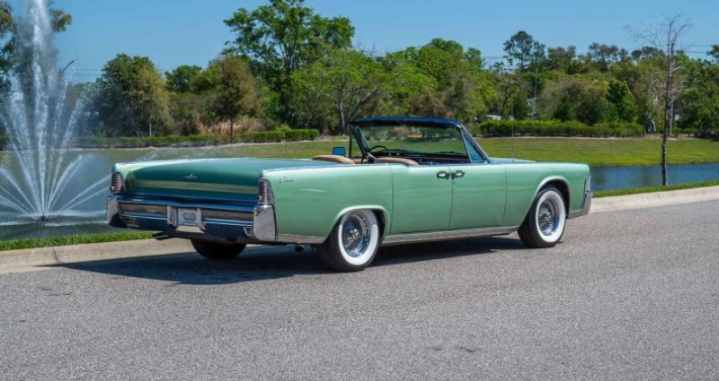 Lincoln Continental  1965 - photo n°6 Lincoln Continental   occasion à LYON - photo n°6