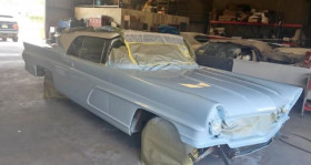 Lincoln Mark V , garage GOOD TIMERS  LYON