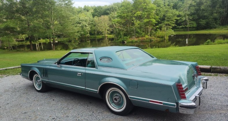 Lincoln Mark V  1979 - photo n°6 Lincoln Mark V   occasion à LYON - photo n°6