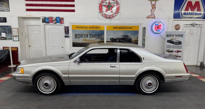 Lincoln Mark X  1987 - photo n°4 Lincoln Mark X   occasion à LYON - photo n°4