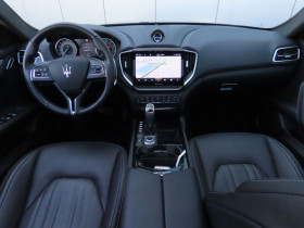 Maserati Ghibli 330 ch Hybrid  occasion  Beaupuy - photo n3