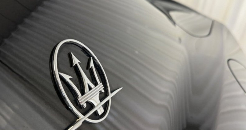 Maserati Gran Turismo 4.7 S BVR 439CV 2009 - photo n°2 Maserati Gran Turismo 4.7 S BVR 439CV  occasion à VENDENHEIM - photo n°2