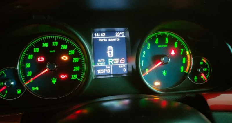 Maserati Gran Turismo TYPE MC STRADALE 4.7S V8 439 CH BOITE F1  occasion  SIGNES - photo n7