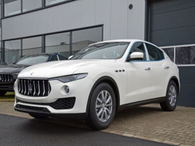 Maserati Levante Blanc, garage PRESTIGE AUTOMOBILE  BEAUPUY