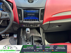 Maserati Levante 3.8 V8 Bi-Turbo 530  occasion � Beaupuy - photo n�3