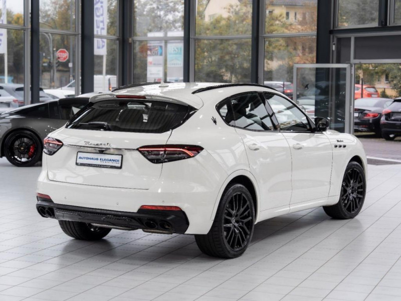 Maserati Levante V6 350 CH 2024 - photo n°9 Maserati Levante V6 350 CH  occasion à L'Union - photo n°9