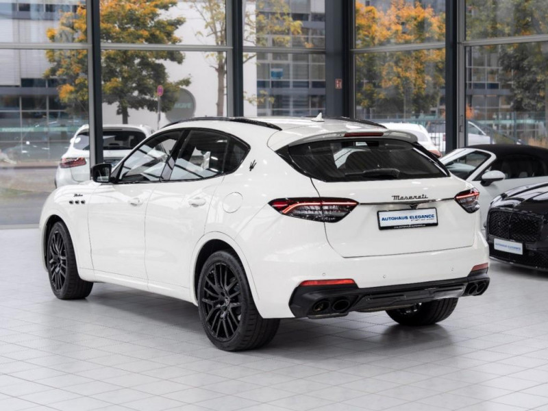 Maserati Levante V6 350 CH 2024 - photo n°10 Maserati Levante V6 350 CH  occasion à L'Union - photo n°10