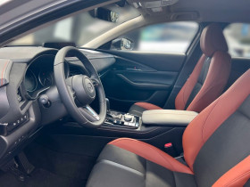 Mazda CX-30 2.0L e-SKYACTIV X M Hybrid 186 ch 4x2 BVM  occasion  Beaupuy - photo n5